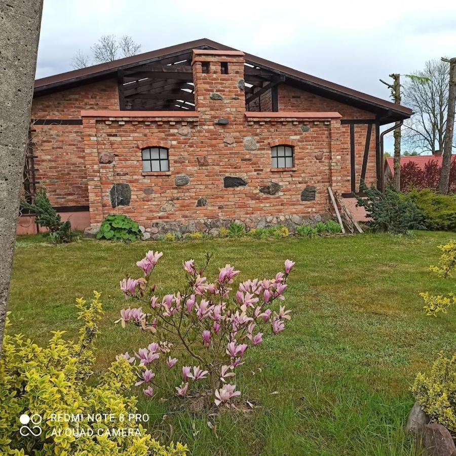 Dom Goscinny Przy Jeziorze Gardna Wielka Экстерьер фото